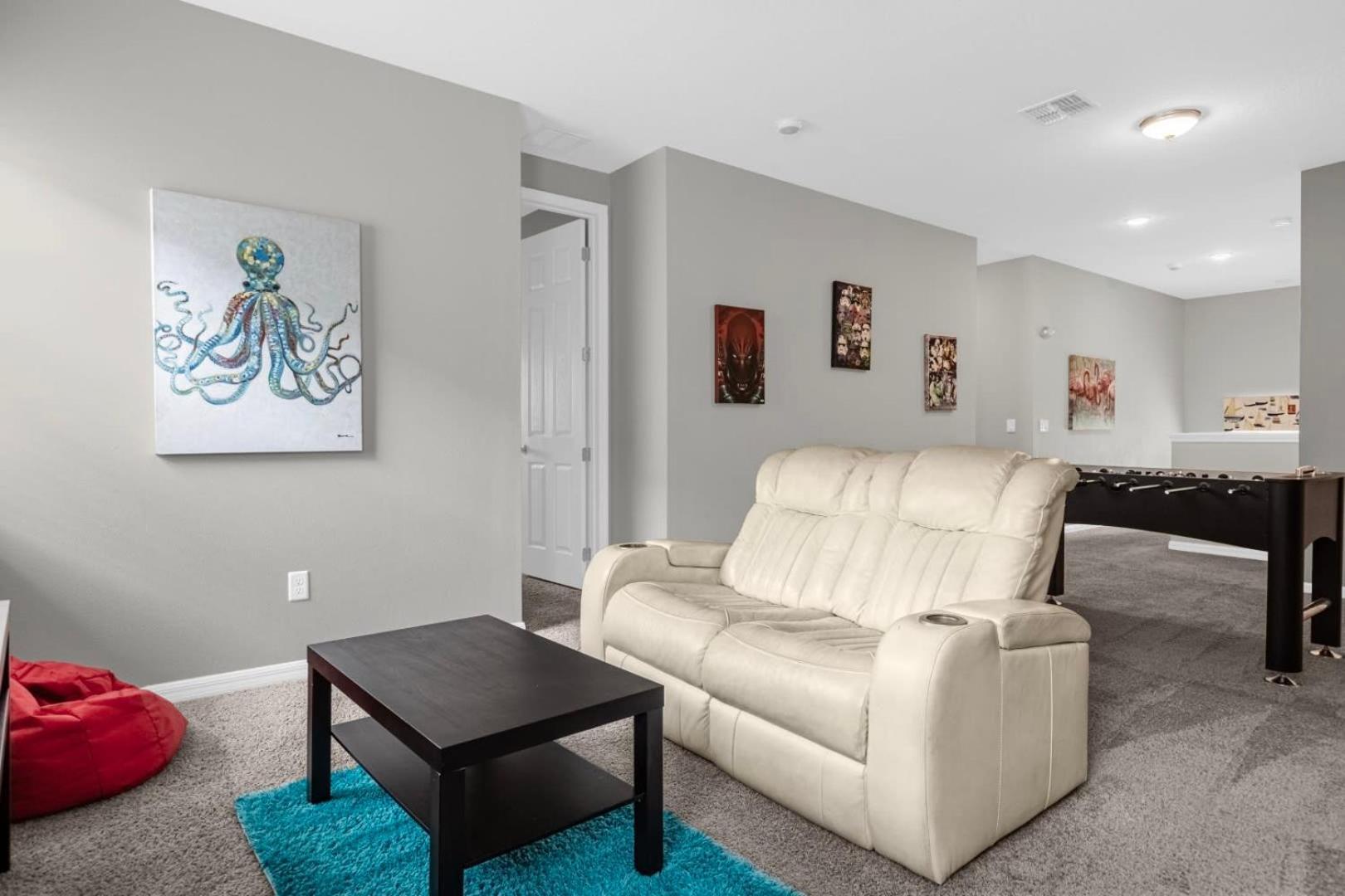 Villa Stunning New 9br W Game Private Pool Kissimmee