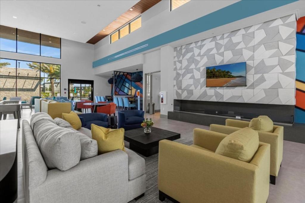 9 Bedroom- 9 Bathroom- Paradiso Grande 6228ss