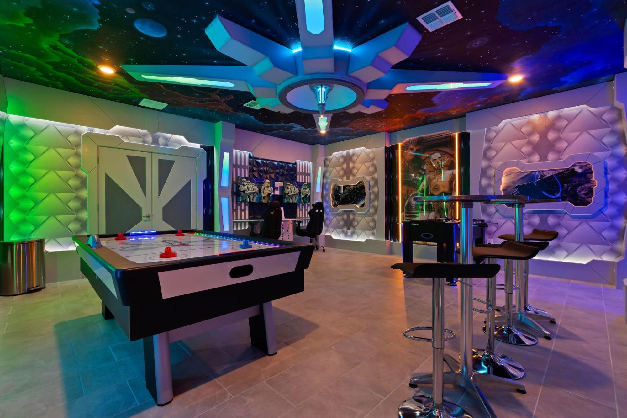 5 Percent Luxury At Storey Mins To * Kissimmee