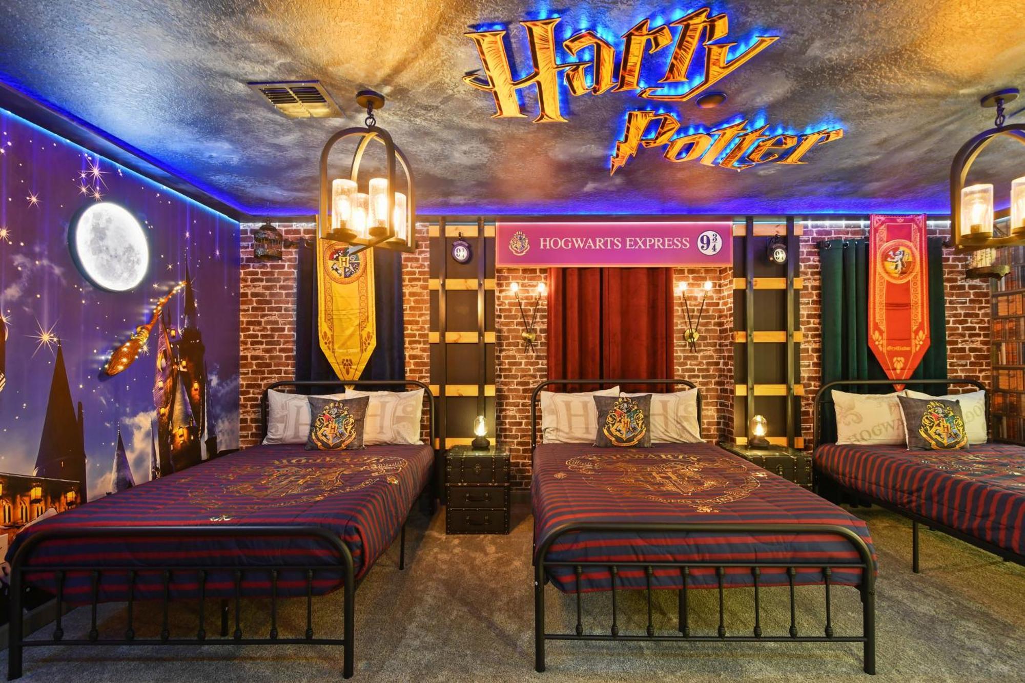 5 Percent Luxury At Storey Mins To * Kissimmee