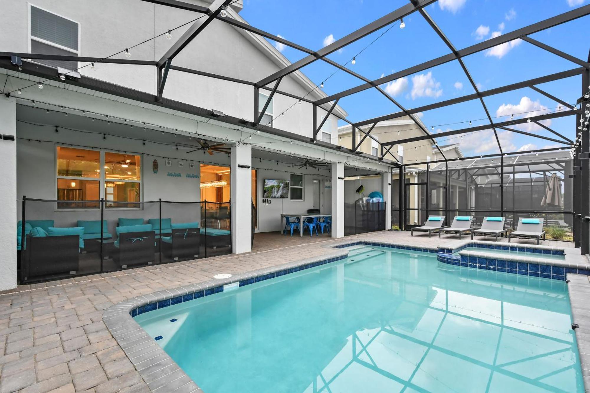 Villa 5 Percent Luxury At Storey Mins To
