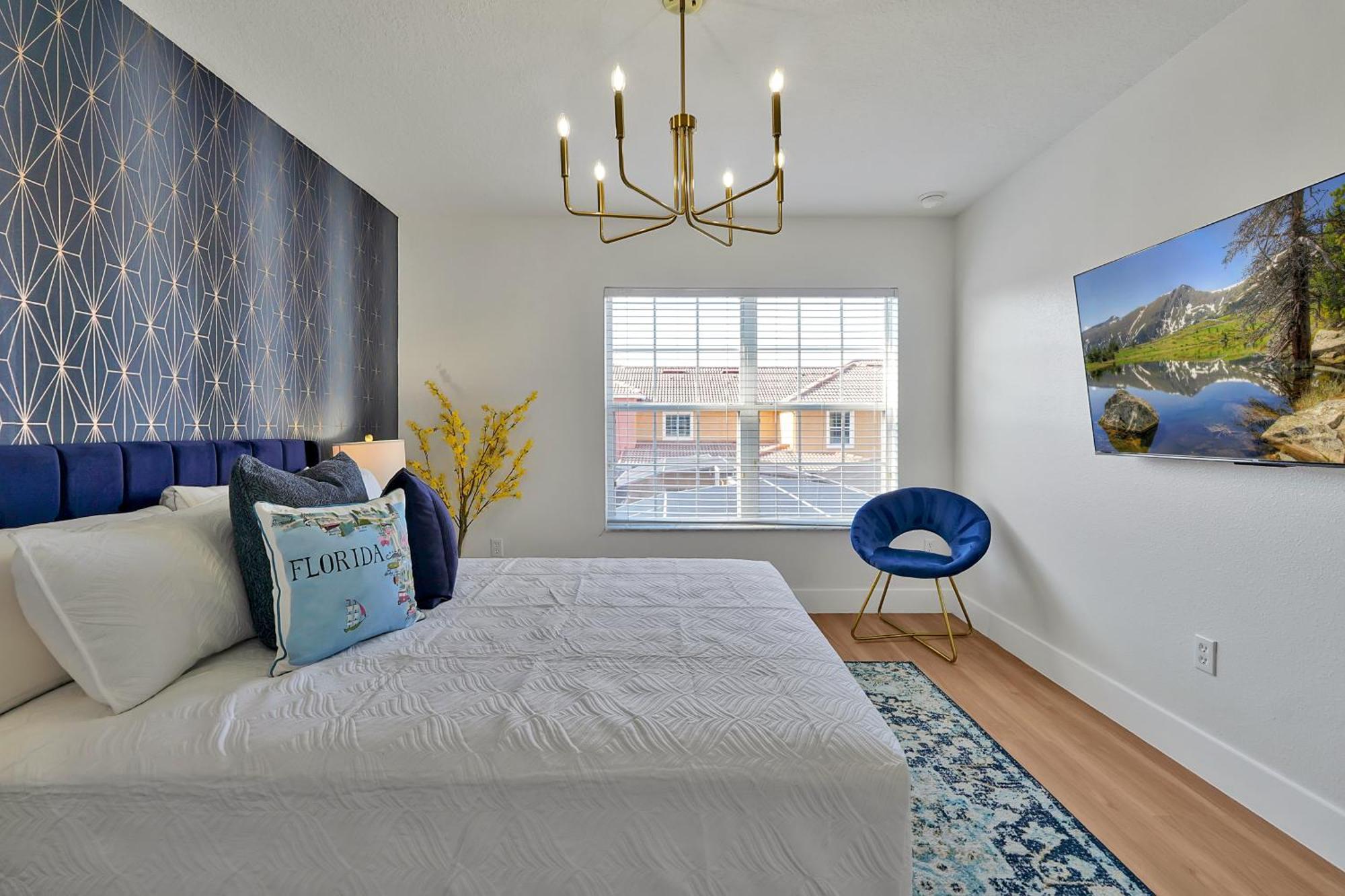 Stylish & Cozy Retreat Prime Location Fully Equipped Holiday home