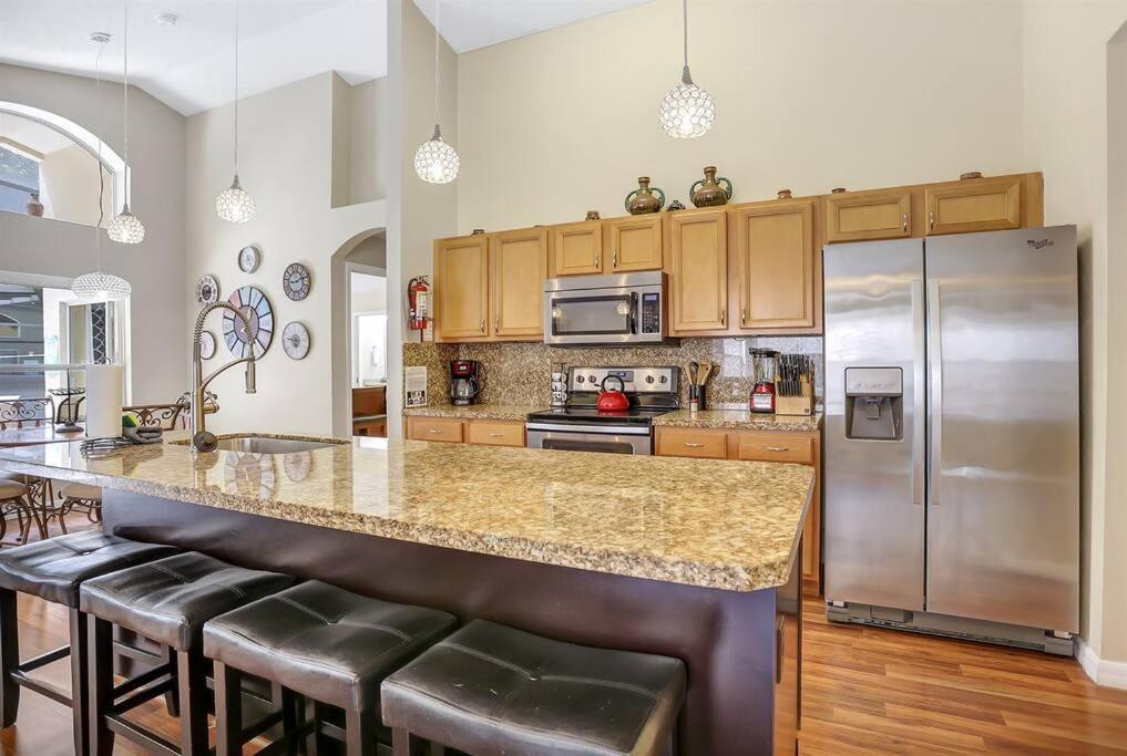 8457 Secret Cove At Emerald Island