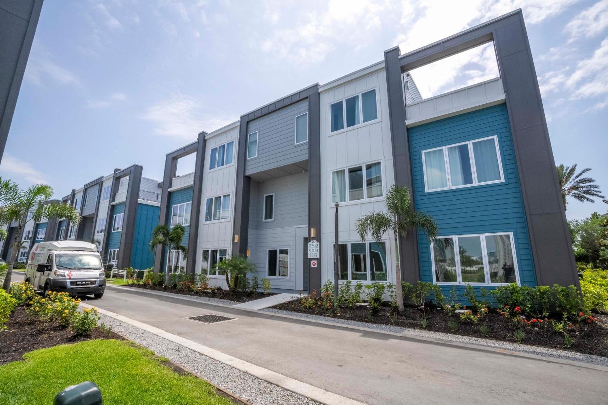 Apartment 5br New Near