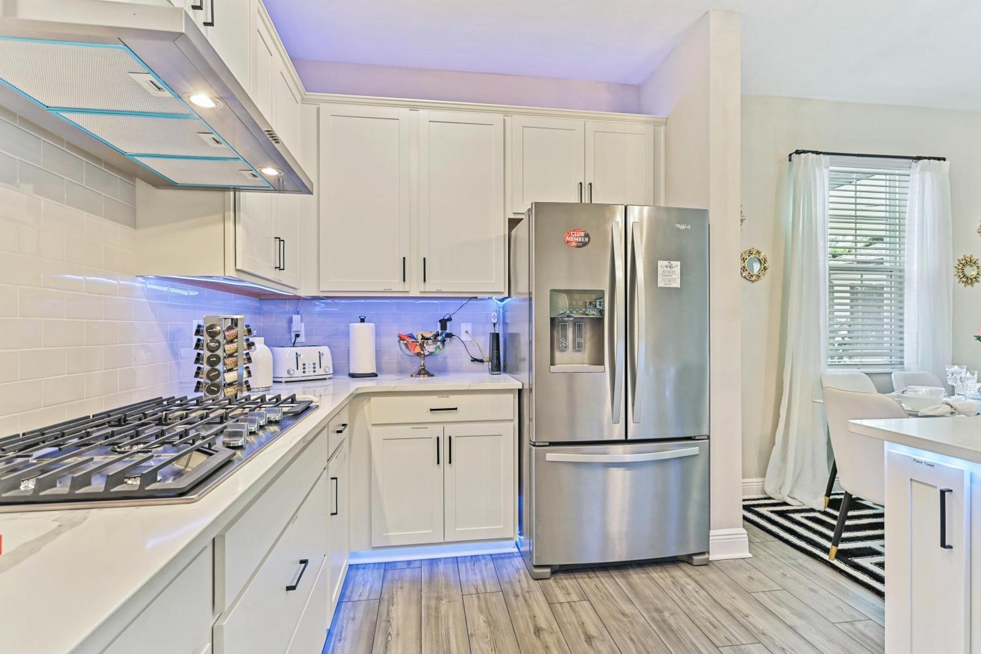 Dream Escape Near Disney-brand New Villa Kissimmee
