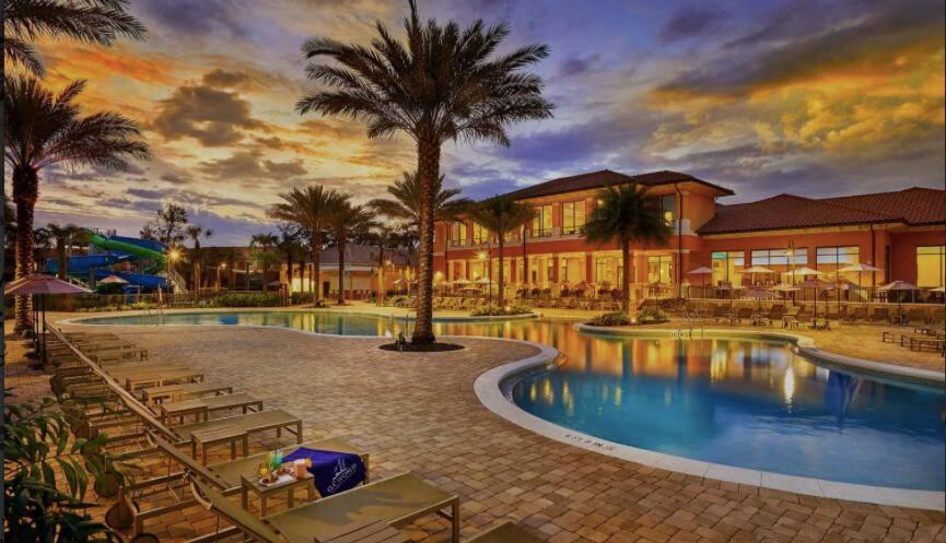 Encantada 3 Bedroom Vacation Townhome With Pool