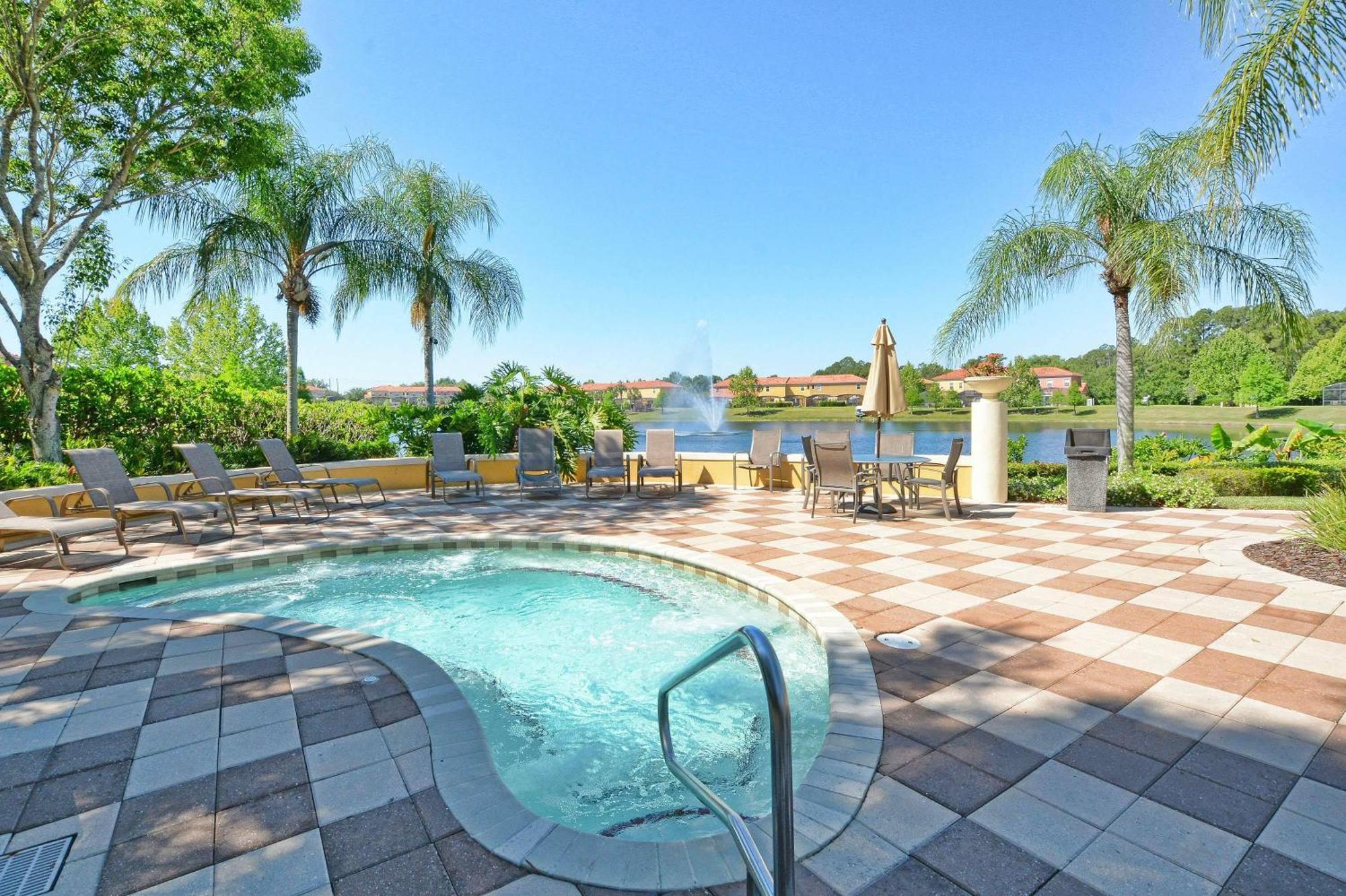 Encantada 3 Bedroom Vacation Townhome With Pool Holiday home *