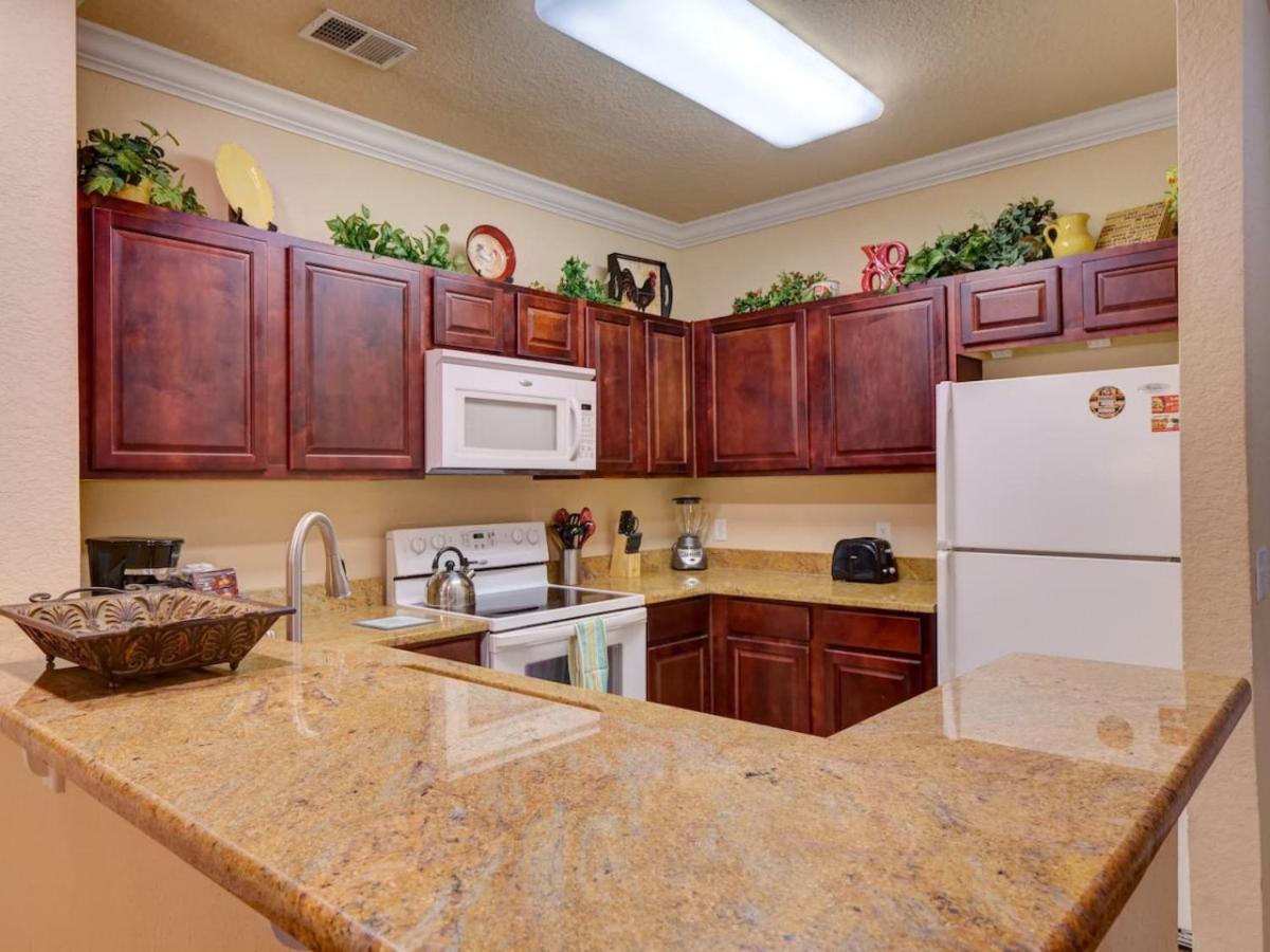 Close To Floor Apartment Kissimmee