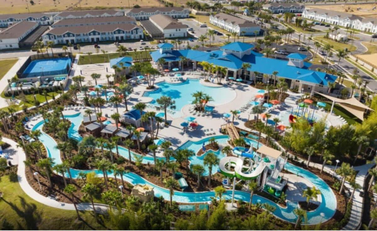 Awesome 9br By W Theater Pool Games Davenport