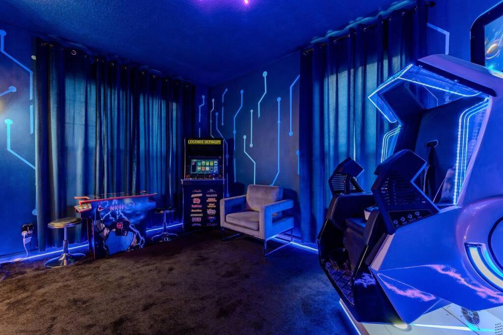 Villa Epic Theme 9d 360 Rotating Virtual Reality Machine 4 Mi To Kissimmee