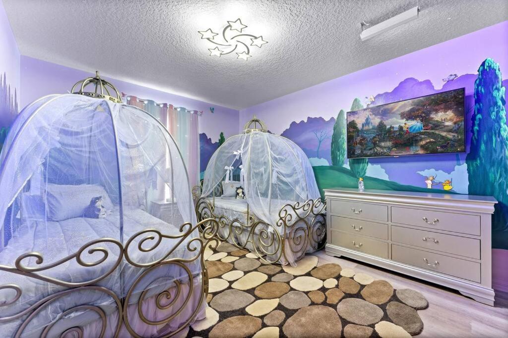 Epic Theme 9d 360 Rotating Virtual Reality Machine 4 Mi To Villa
