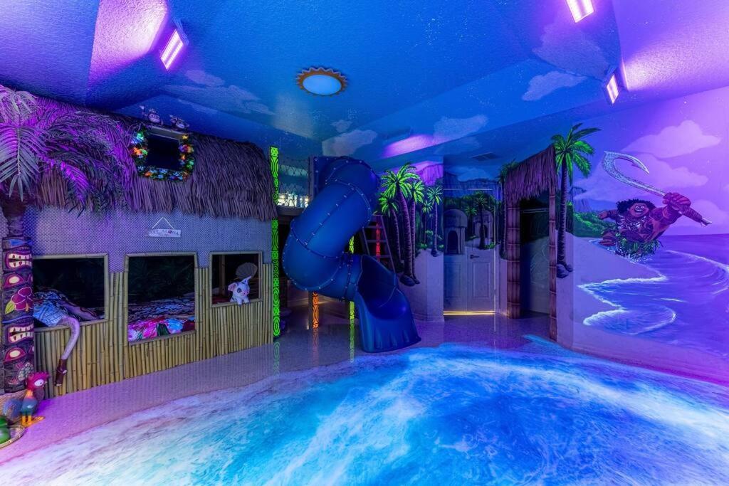 Epic Theme 9d 360 Rotating Virtual Reality Machine 4 Mi To Villa Kissimmee