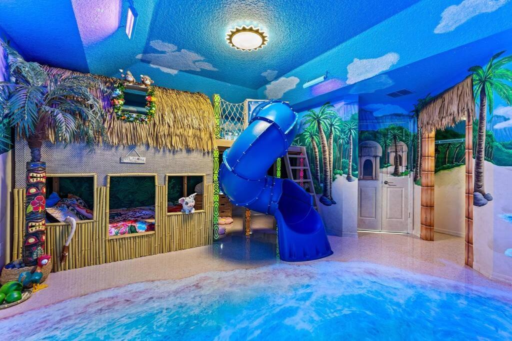 Epic Theme 9d 360 Rotating Virtual Reality Machine 4 Mi To Kissimmee
