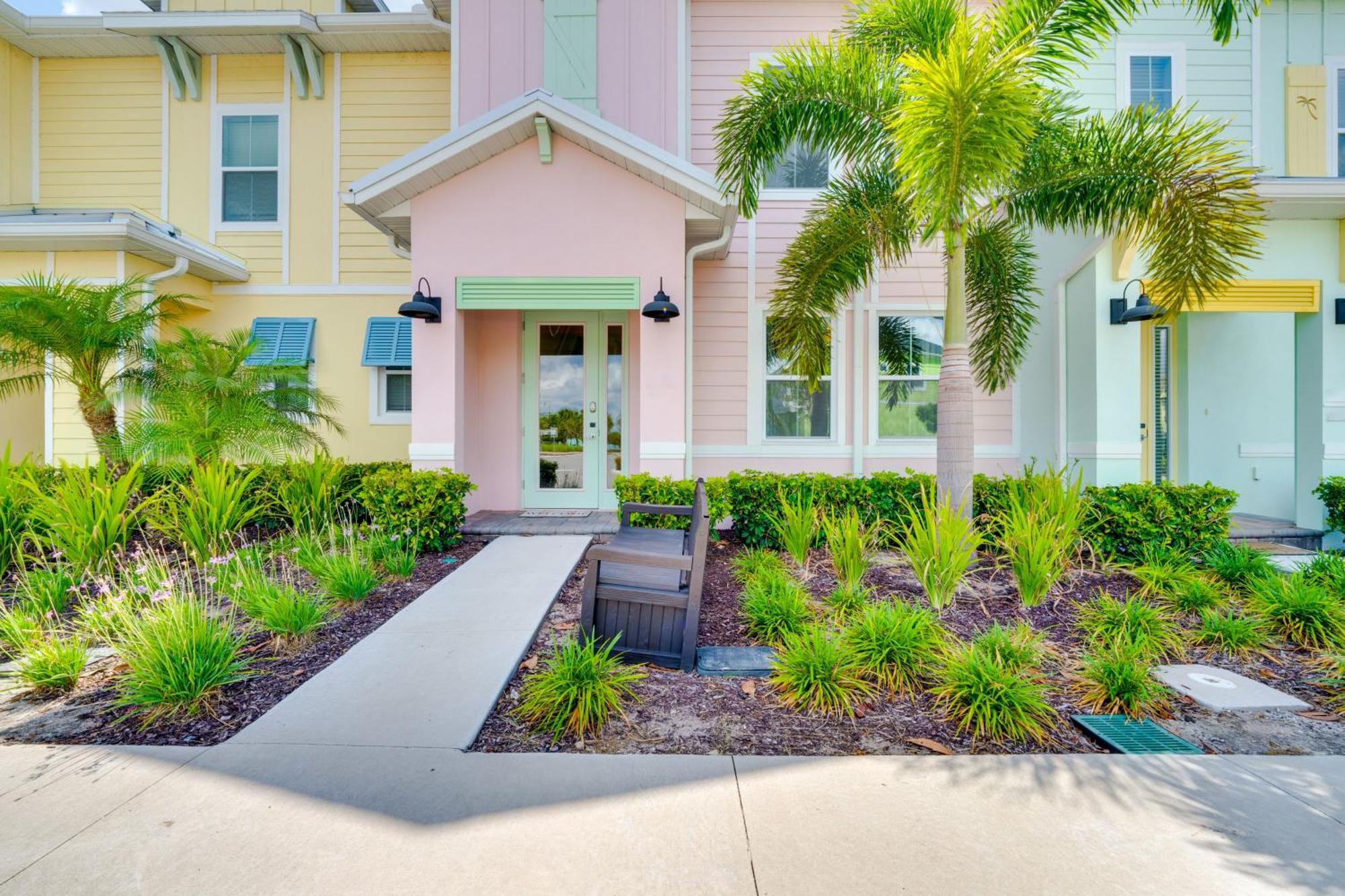 Bright Kissimmee Vacation About 11 Mi To Orlando
