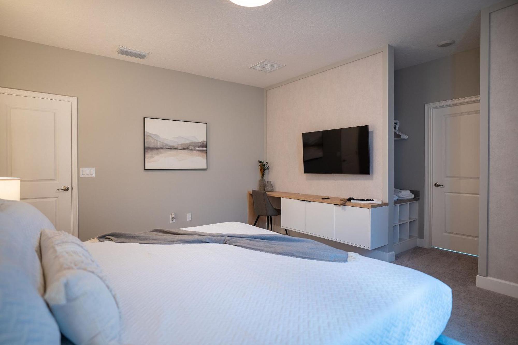 Holiday home Brand New 11bdrms Vacation House, Sleeps 25!