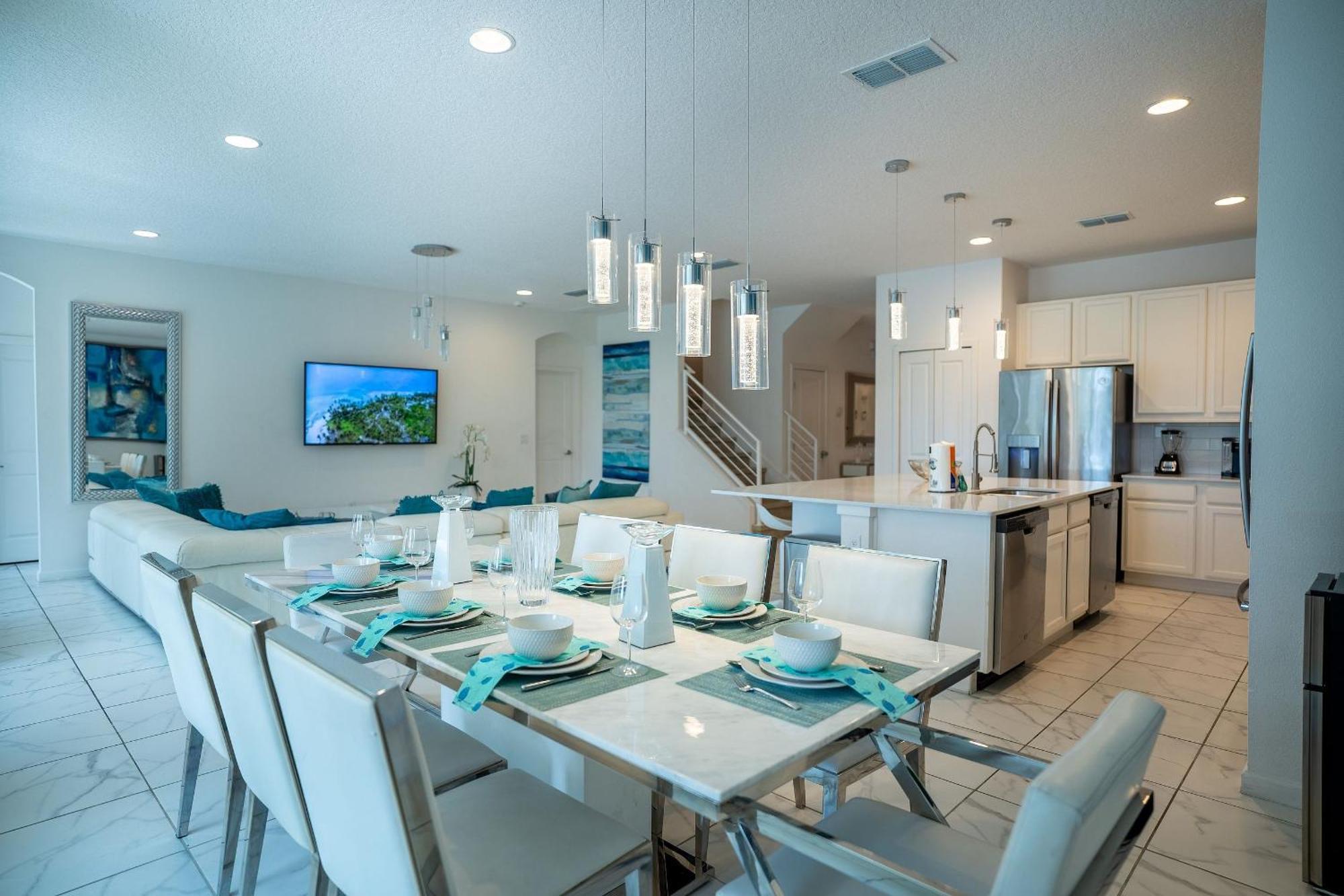 9br Dream Vacation W- View No Carpet * Kissimmee