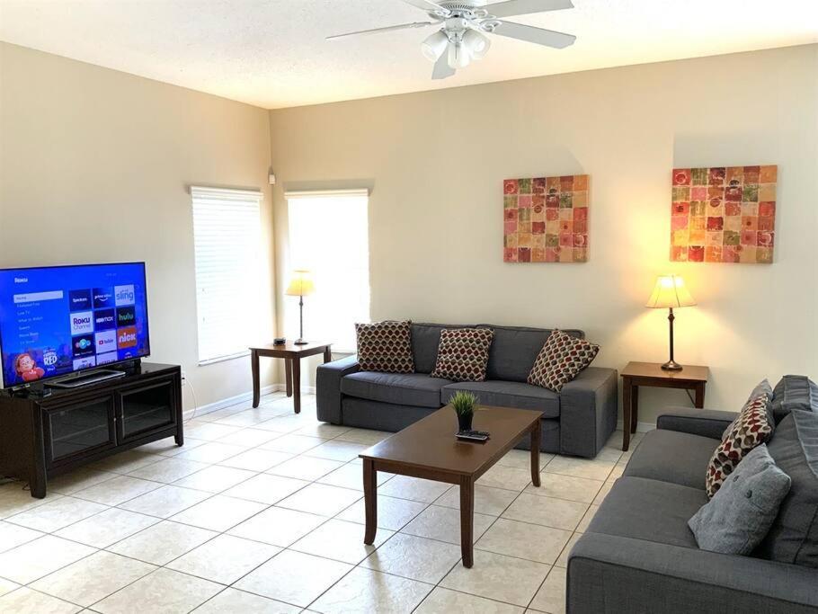 Big Family Home, Pool, Spa, Gamerm Near & Golf -326 *