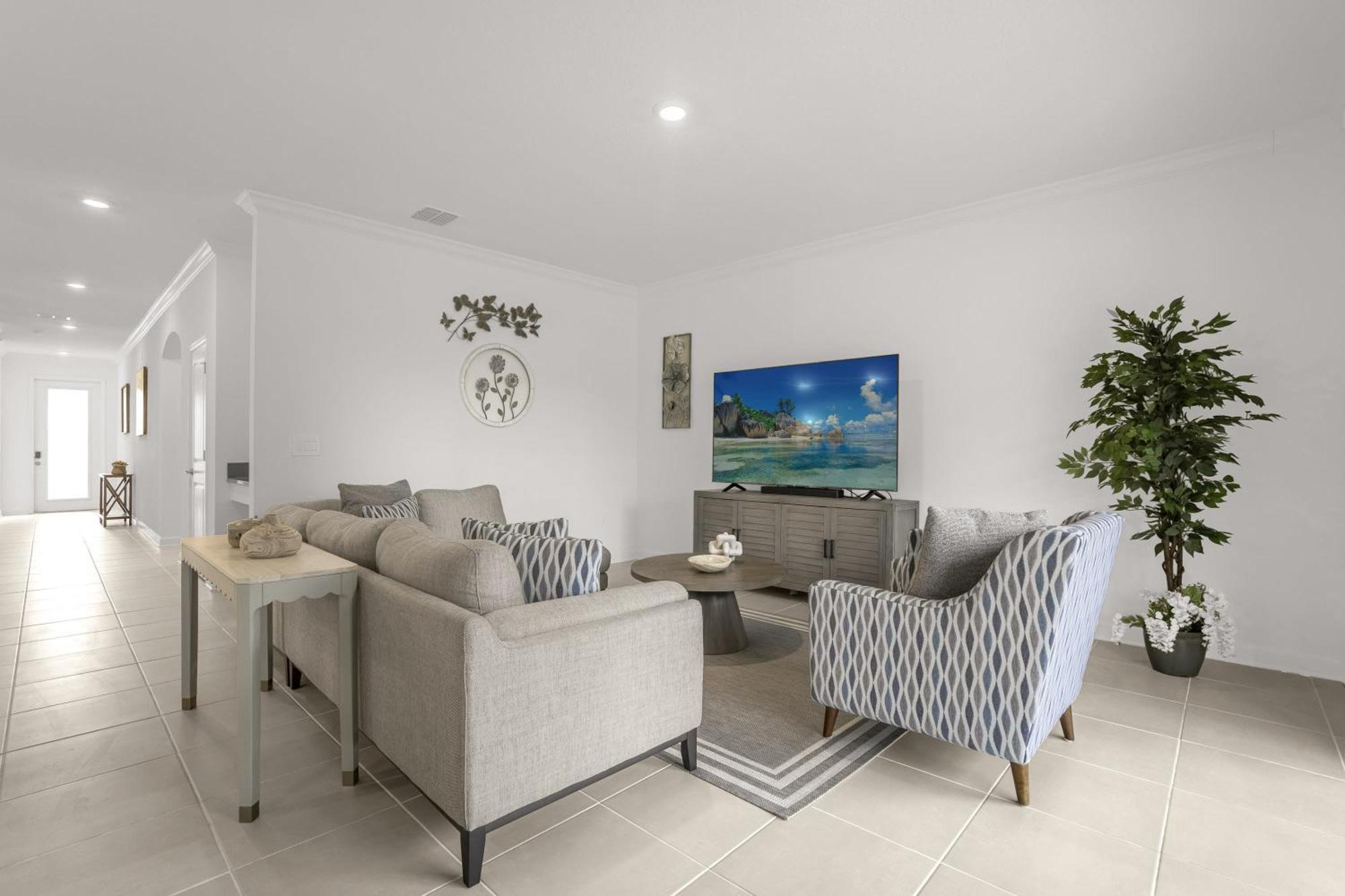 Upstay - New Build With Pool & Spa Holiday home *