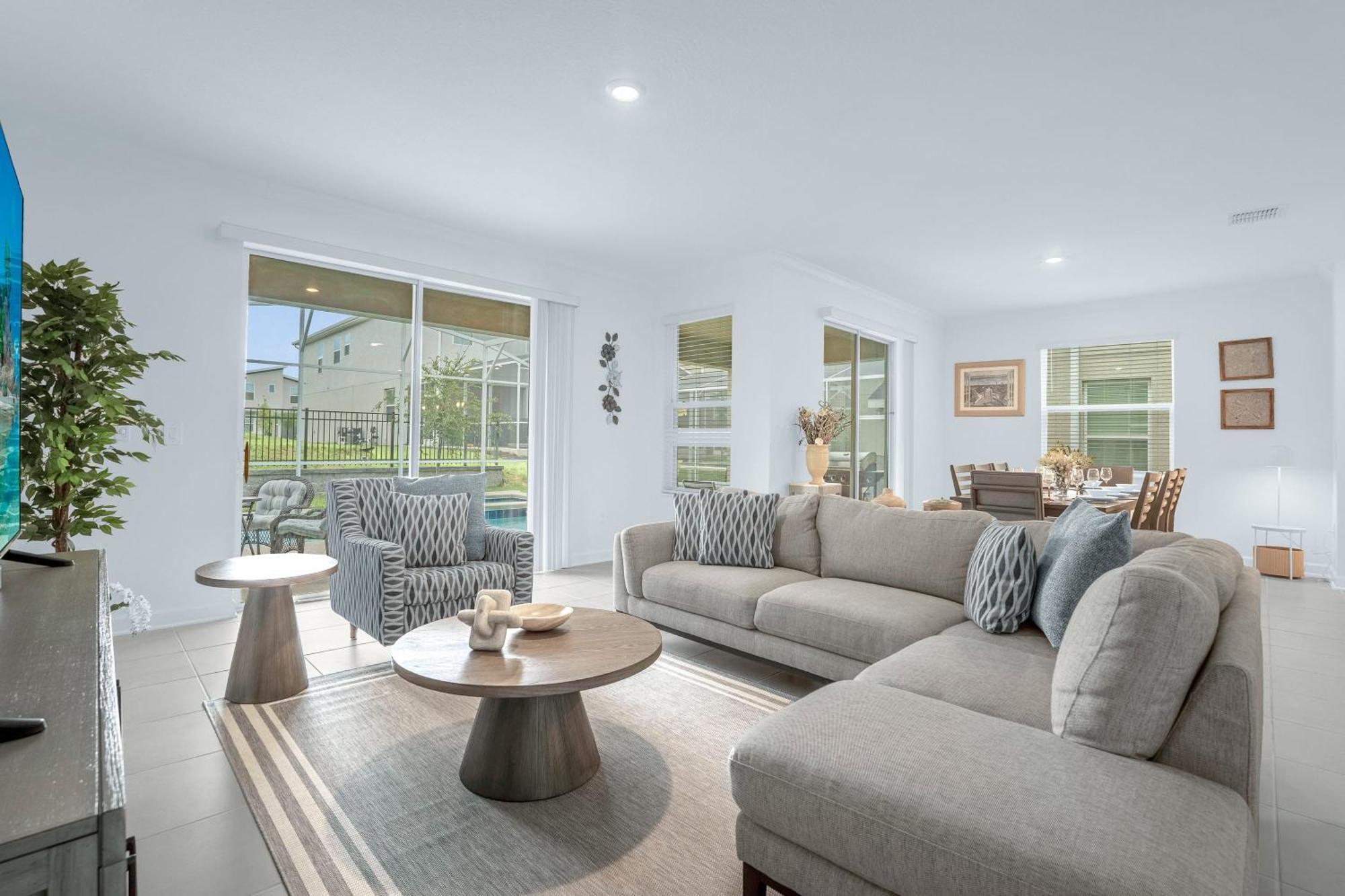 Upstay - New Build With Pool & Spa Holiday home