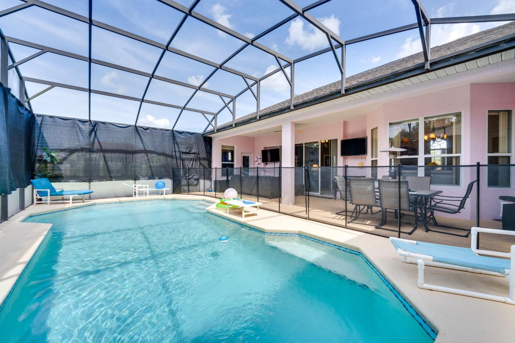Family With Pool About 20 Mi To Disney! Holiday home Davenport