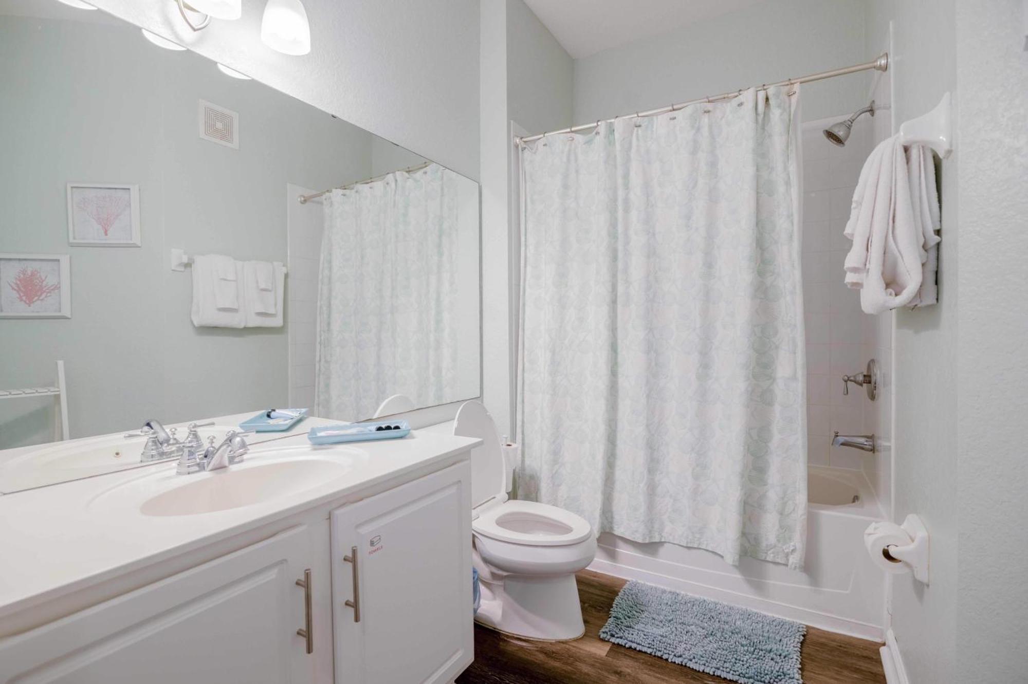 Beautiful Vista Cay Luxury Deluxe Near Theme Park And Walk To The Convention Center *