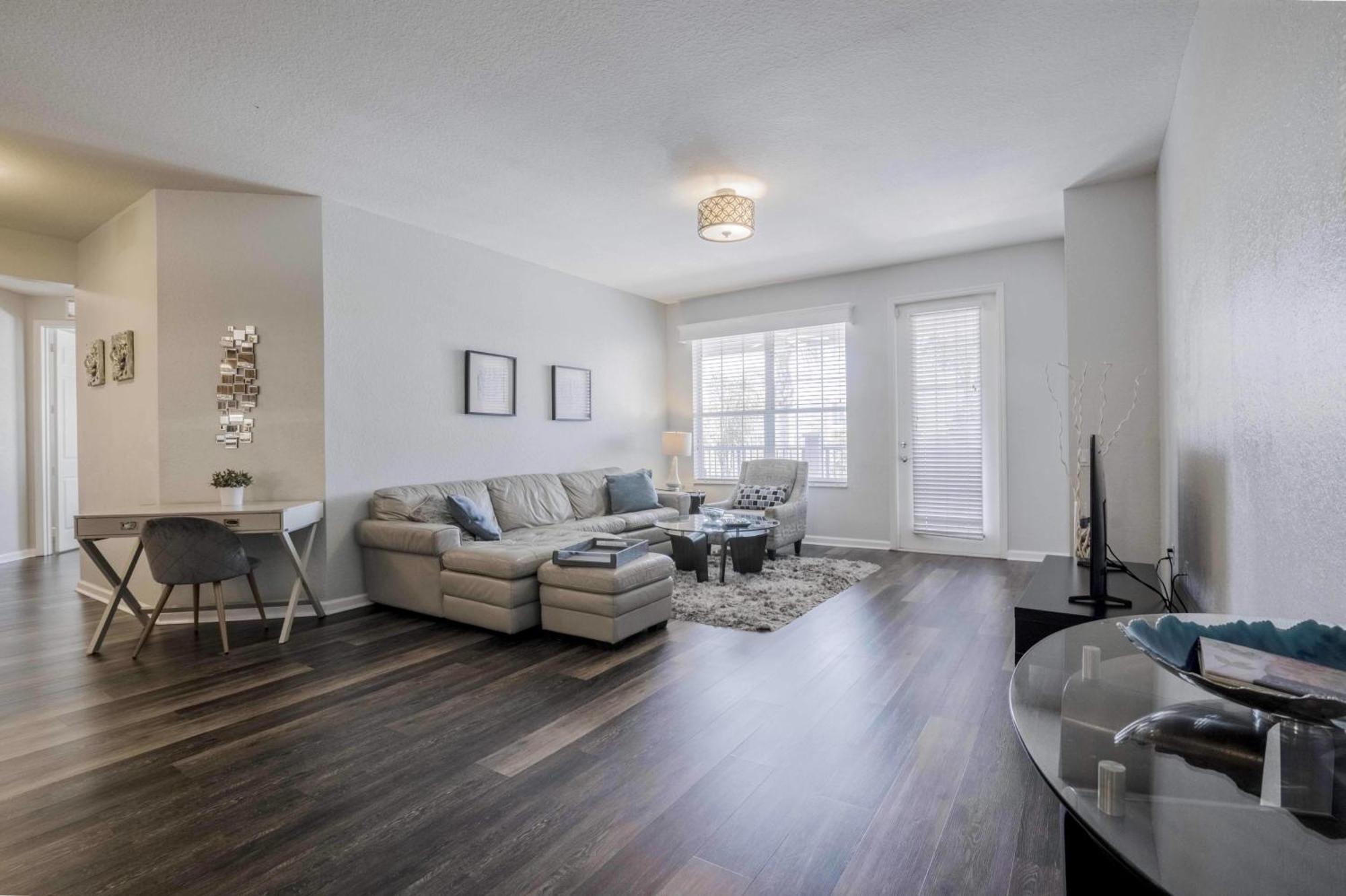 Beautiful Vista Cay Luxury Deluxe Near Theme Park And Walk To The Convention Center Orlando