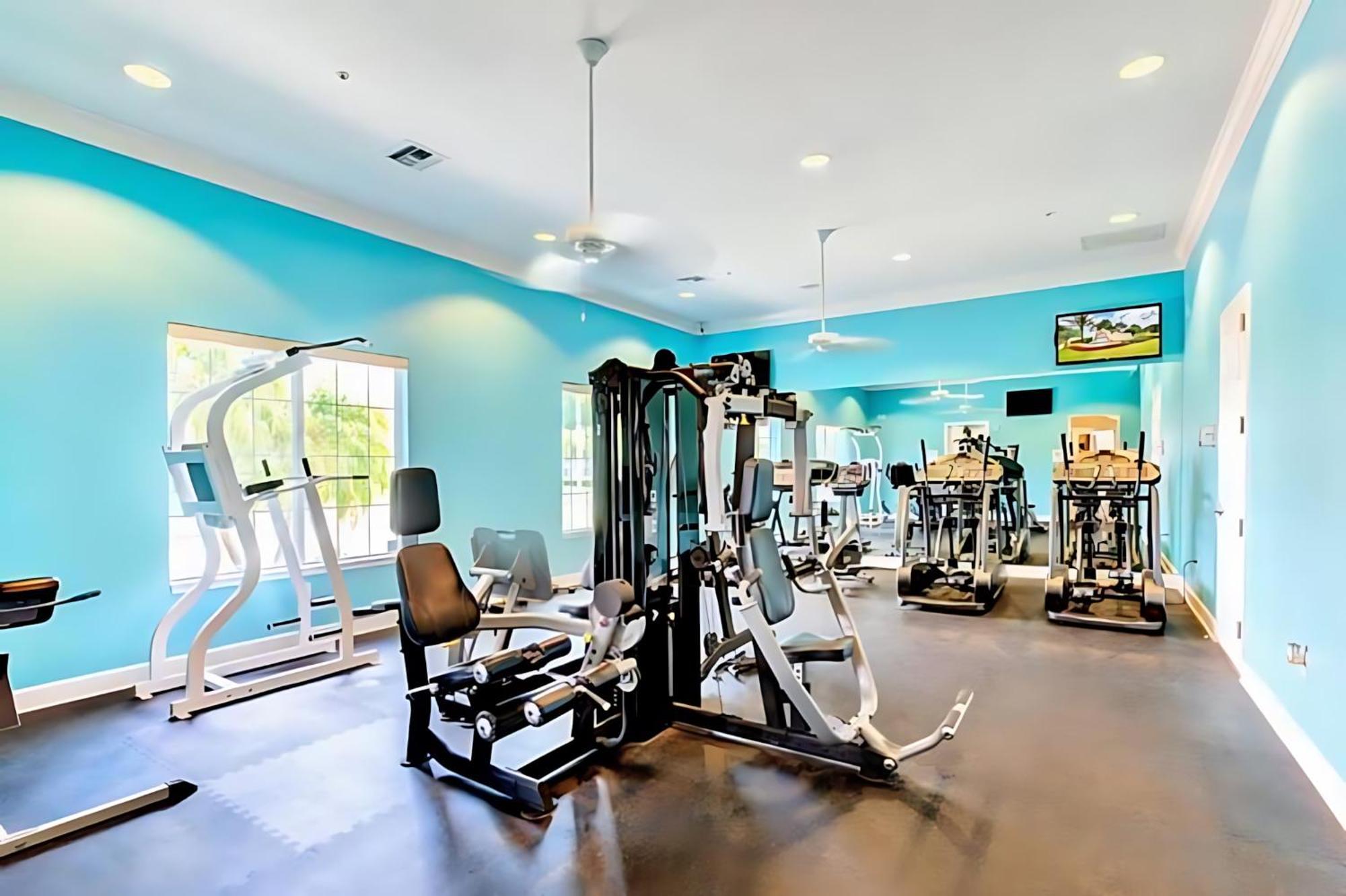 Holiday home 6br Near - With Private Pool Hot Tub And Games