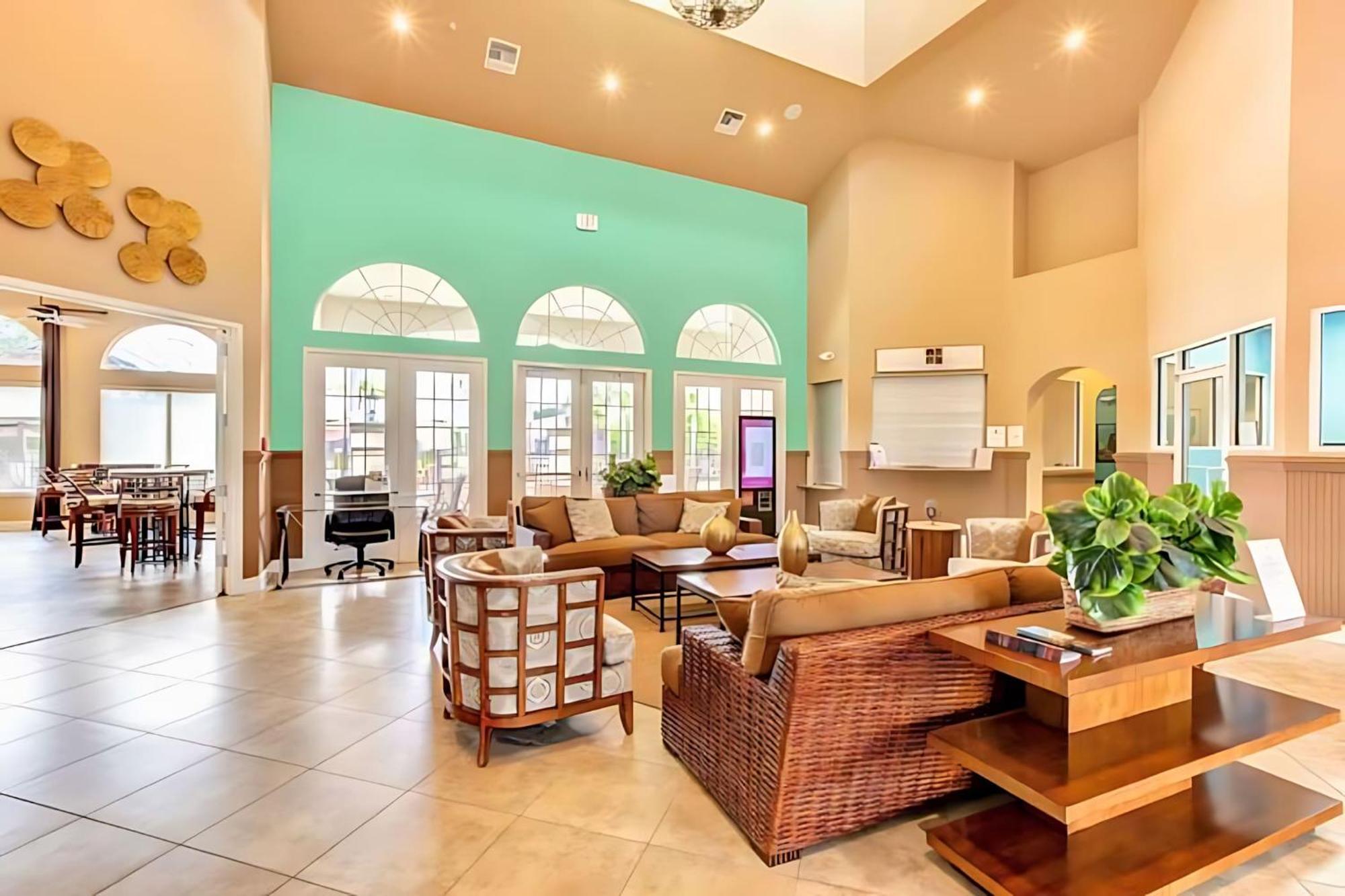 Holiday home 6br Near - With Private Pool Hot Tub And Games *