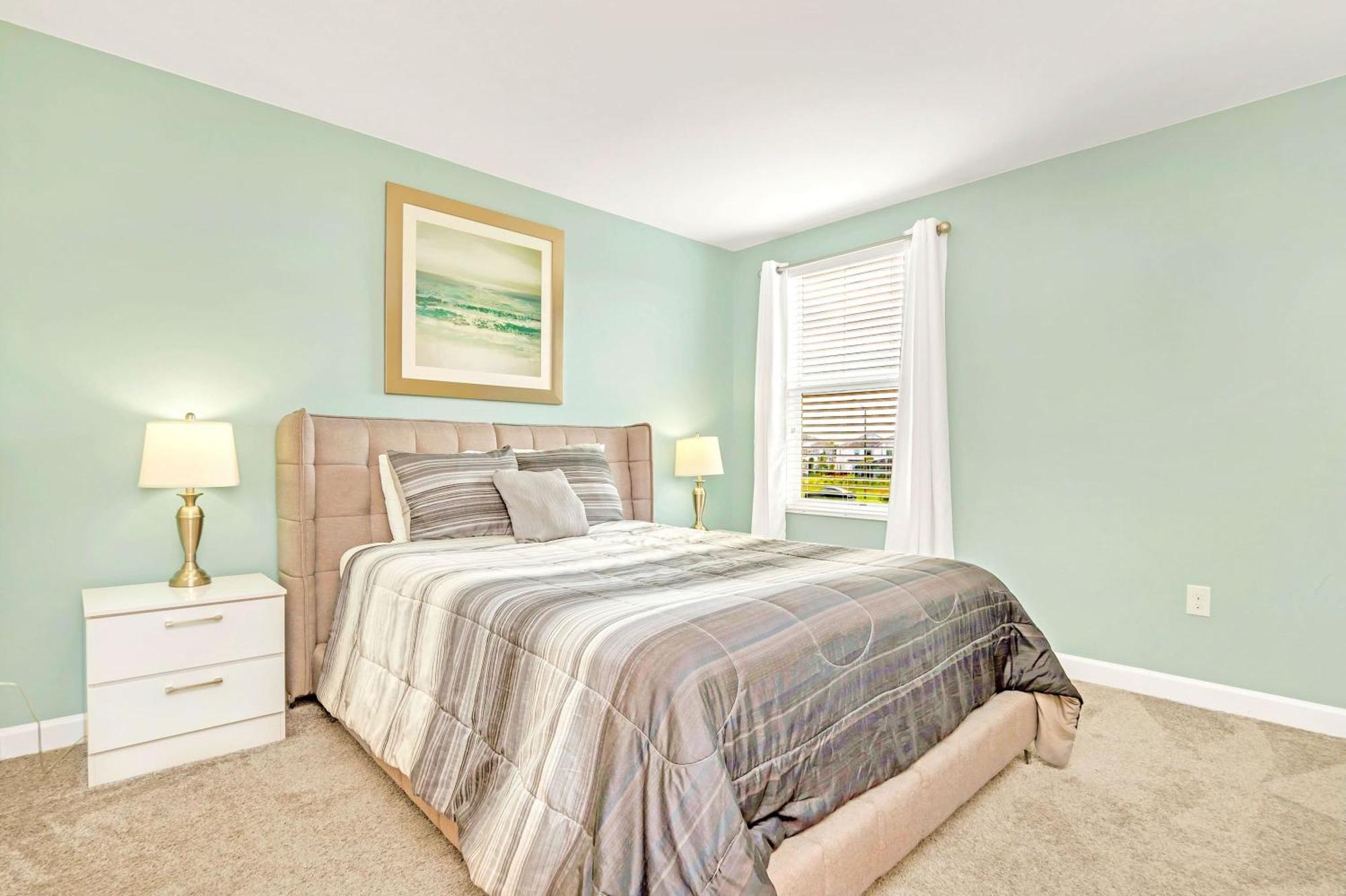 Stunning 8br With Bbq Pool And Theater Holiday home