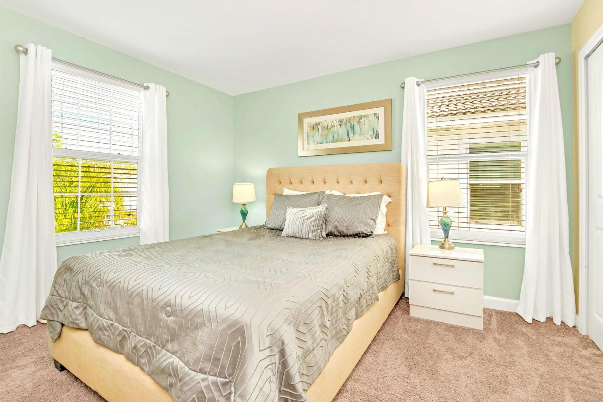 Stunning 8br With Bbq Pool And Theater Holiday home