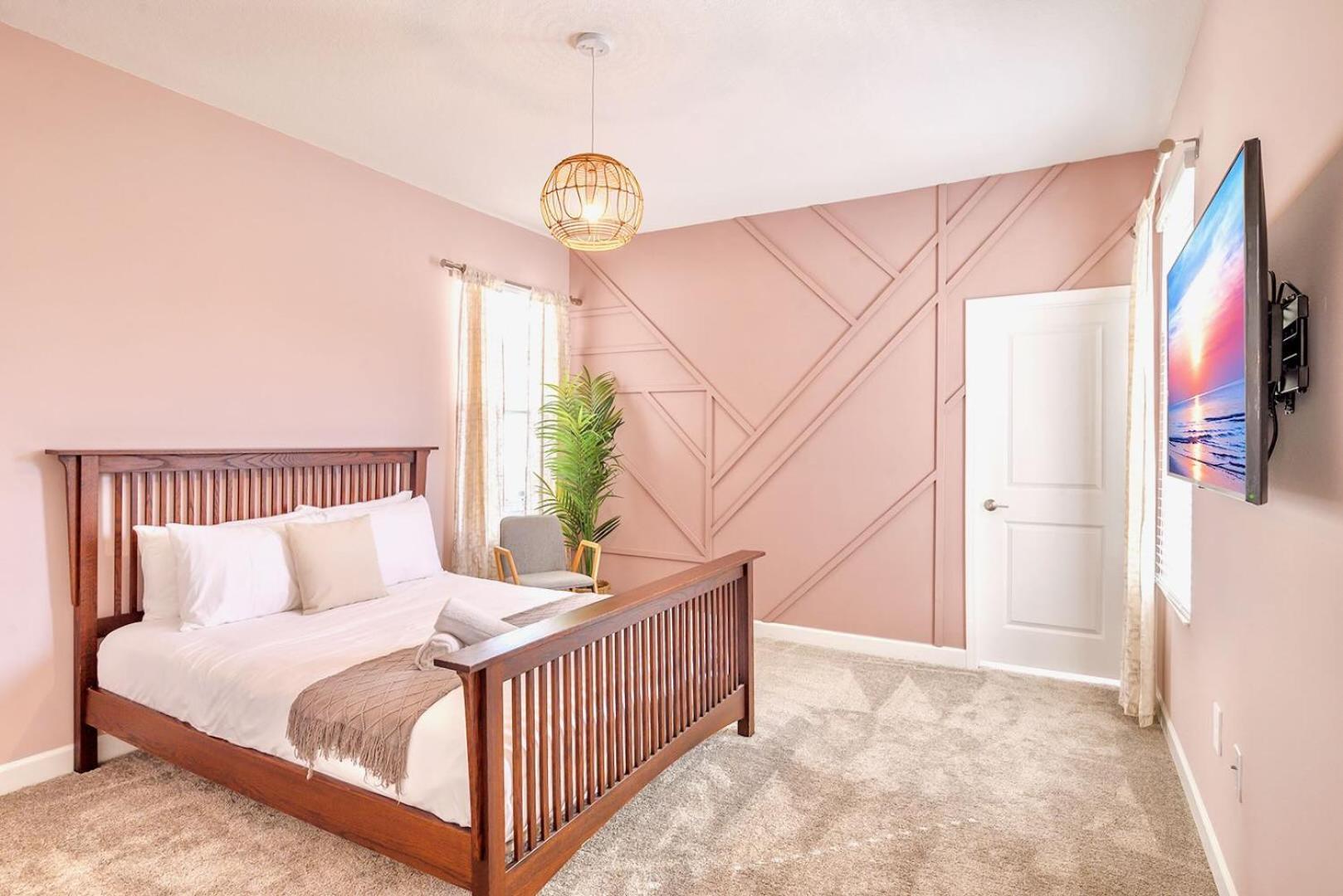 Luxury 5br - Pool & Hot Tub - Near *