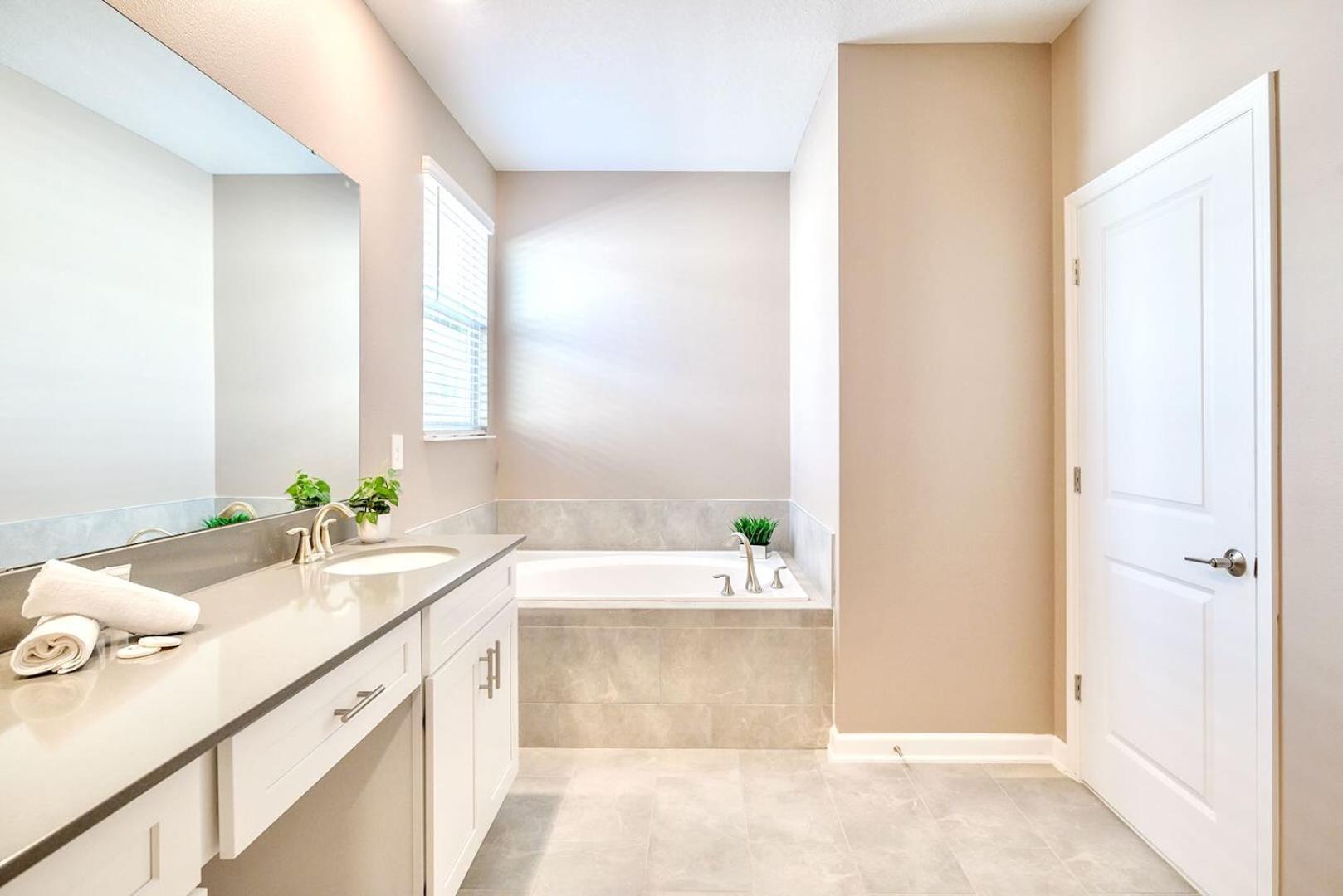Luxury 5br - Pool & Hot Tub - Near Kissimmee