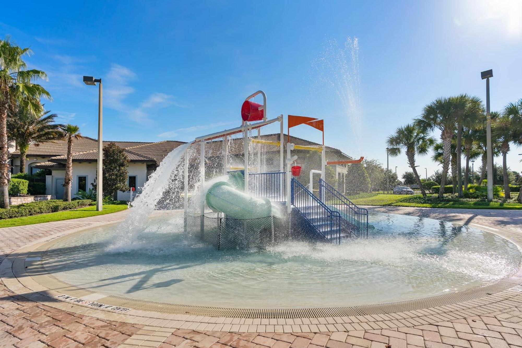 Upstay - Championsgate W Private Pool & Bbq Holiday home *