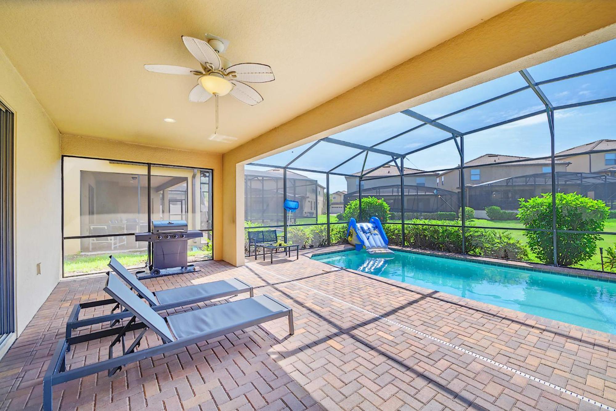 Holiday home 8br W Pool Hot Tub And Theatre Loft *