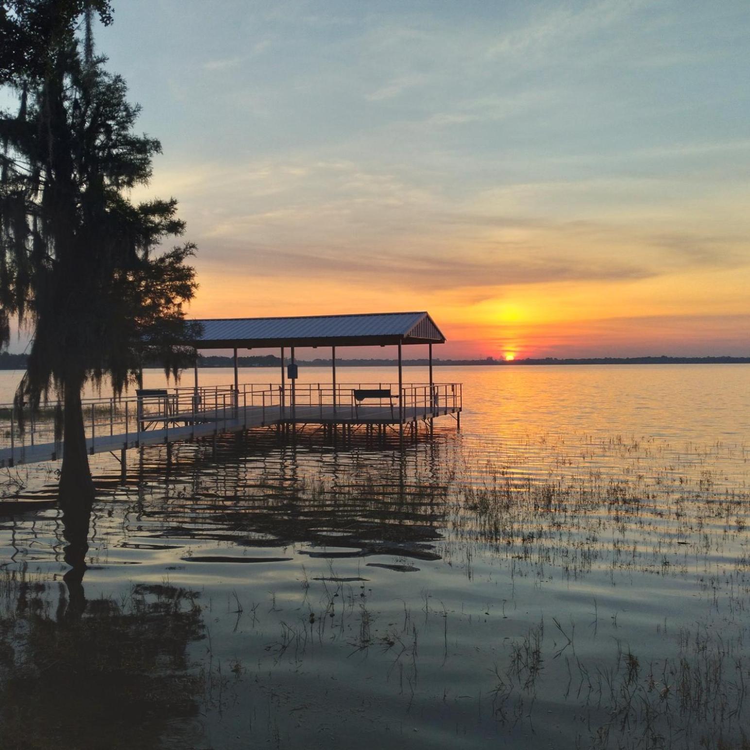 Oak Harbor Rv Park * Haines City