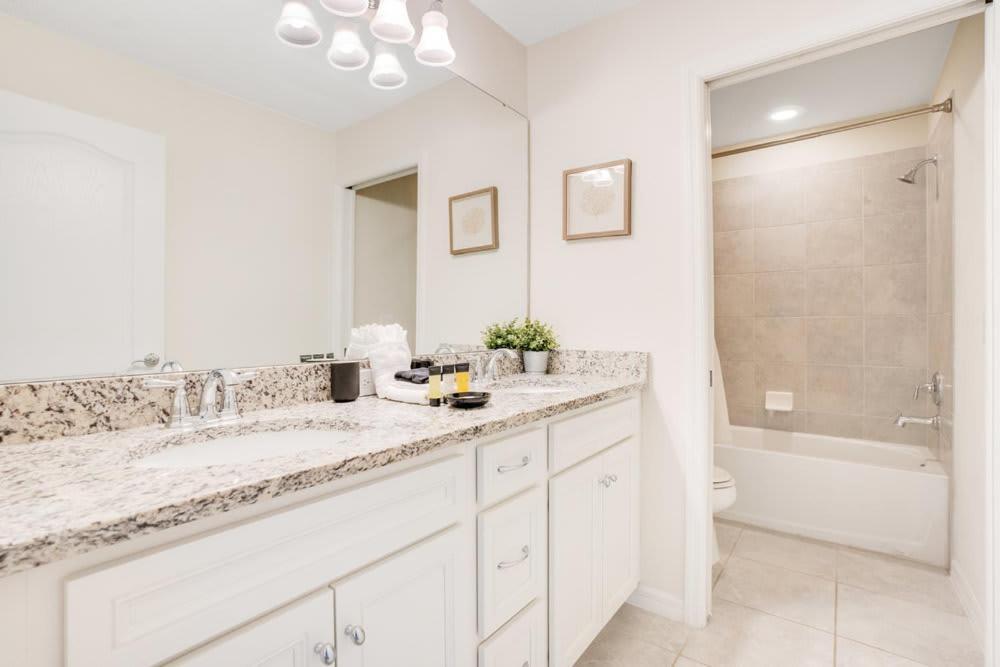 Astonishing At Windsor At Westside * Kissimmee