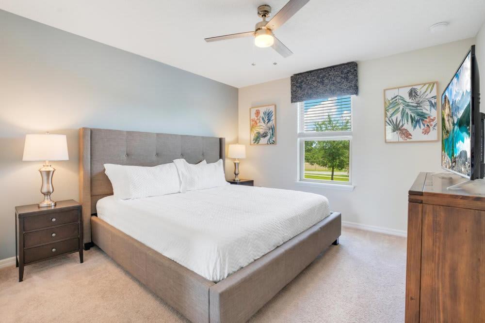 Holiday home Astonishing At Windsor At Westside *