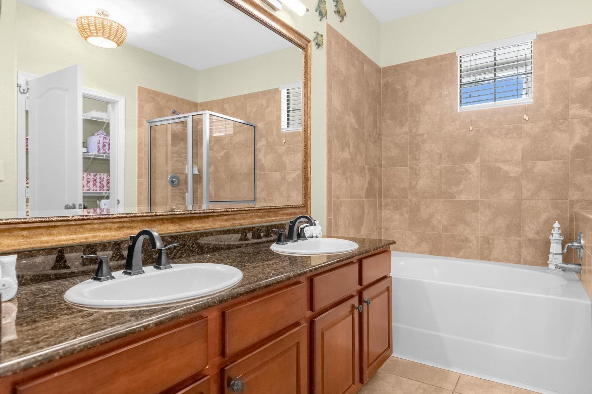 With Private Patio - Near Disney's Animal Kingdom Holiday home Davenport