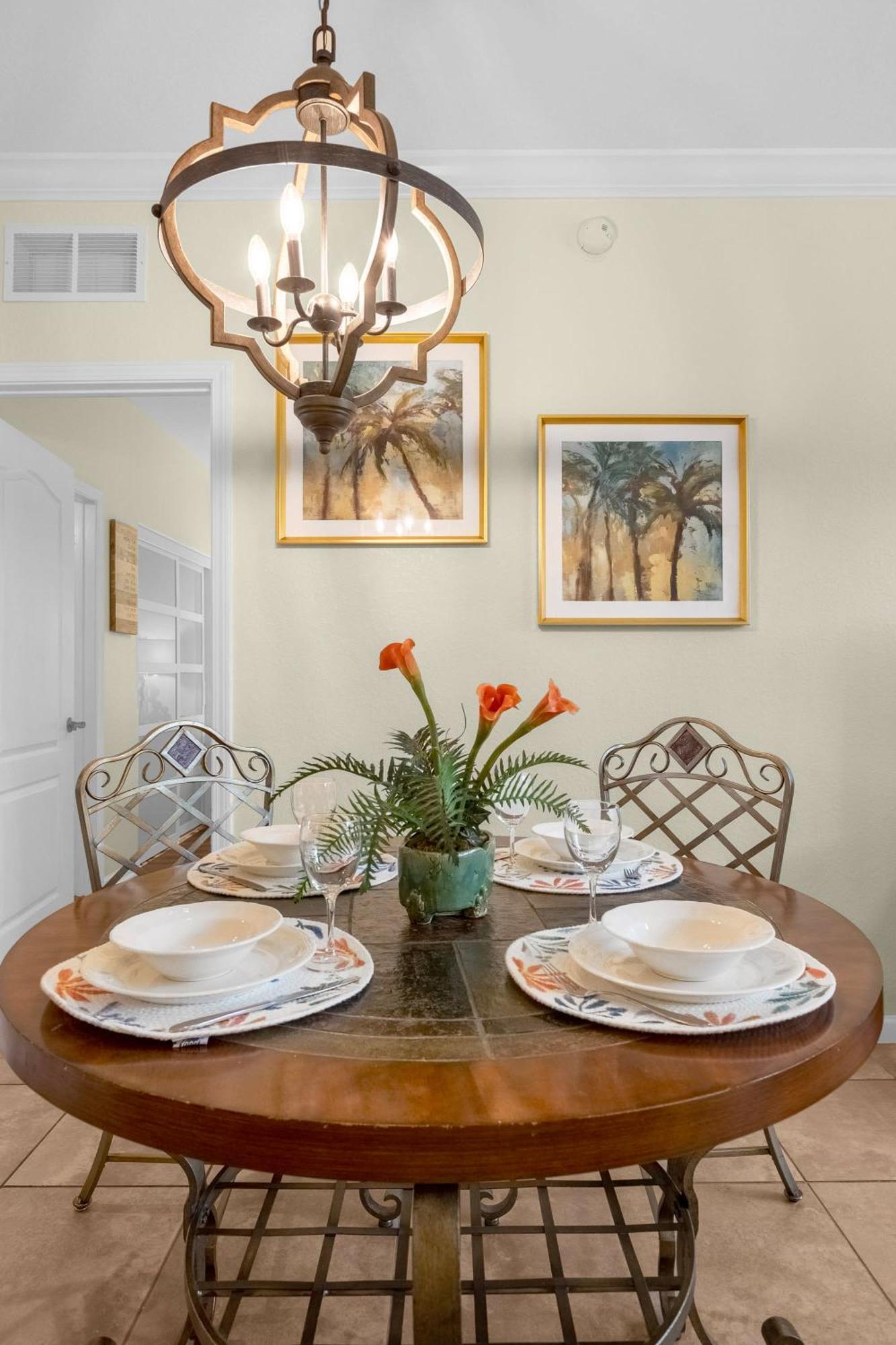 Holiday home With Private Patio - Near Disney's Animal Kingdom
