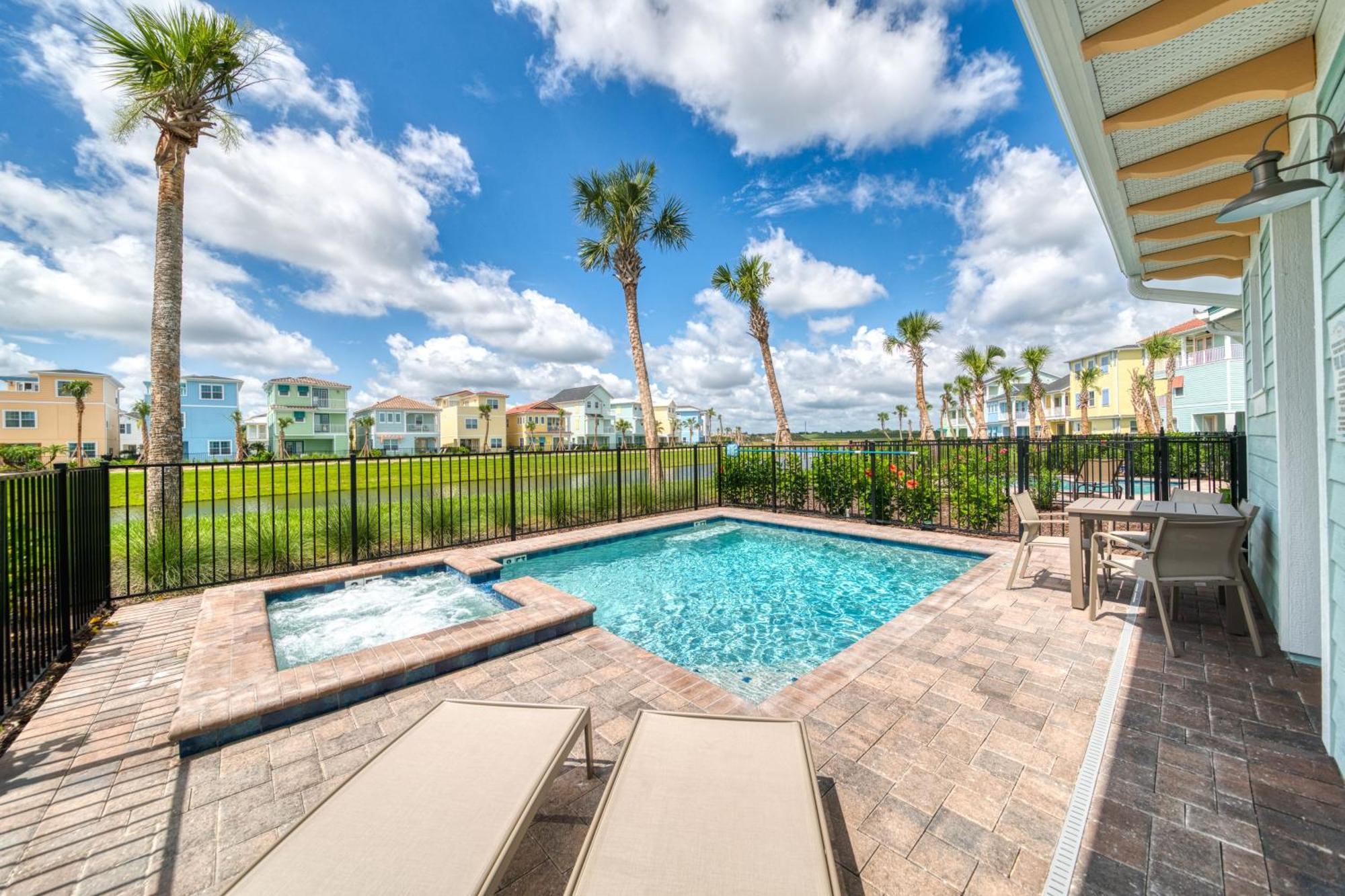 Holiday home Coral Waves With Private Pool Near With Margaritaville Access - 8040sh