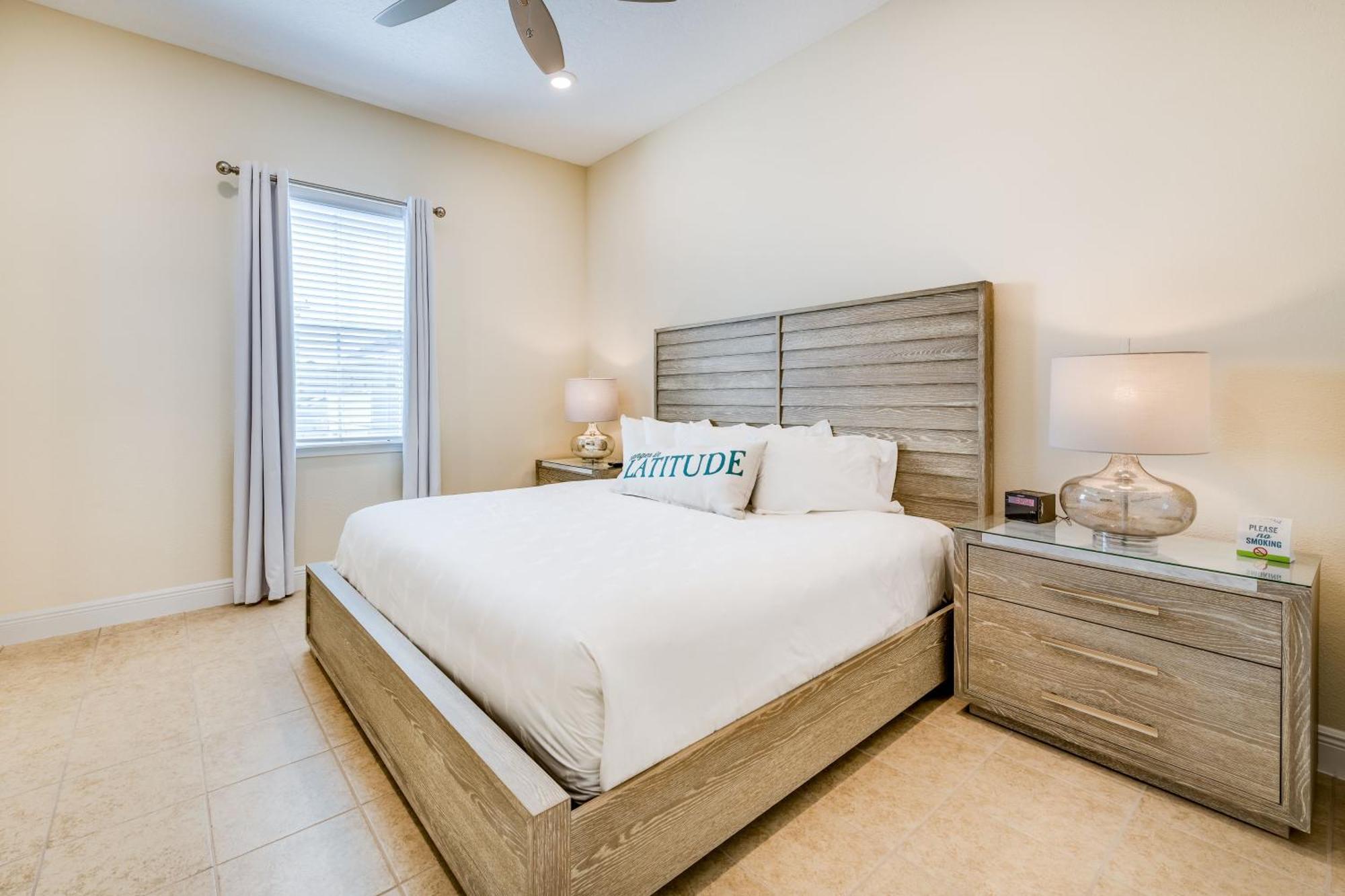 Holiday home Sandy White Near With Private Hot Tub Margaritaville Access - 3001sp *
