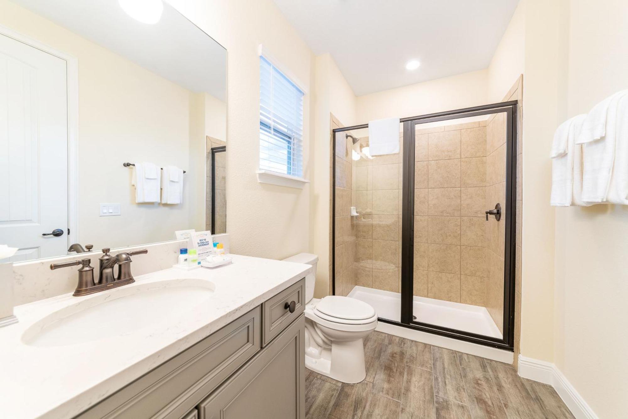 Ocean Waves Near With Margaritaville Access - 2983la *