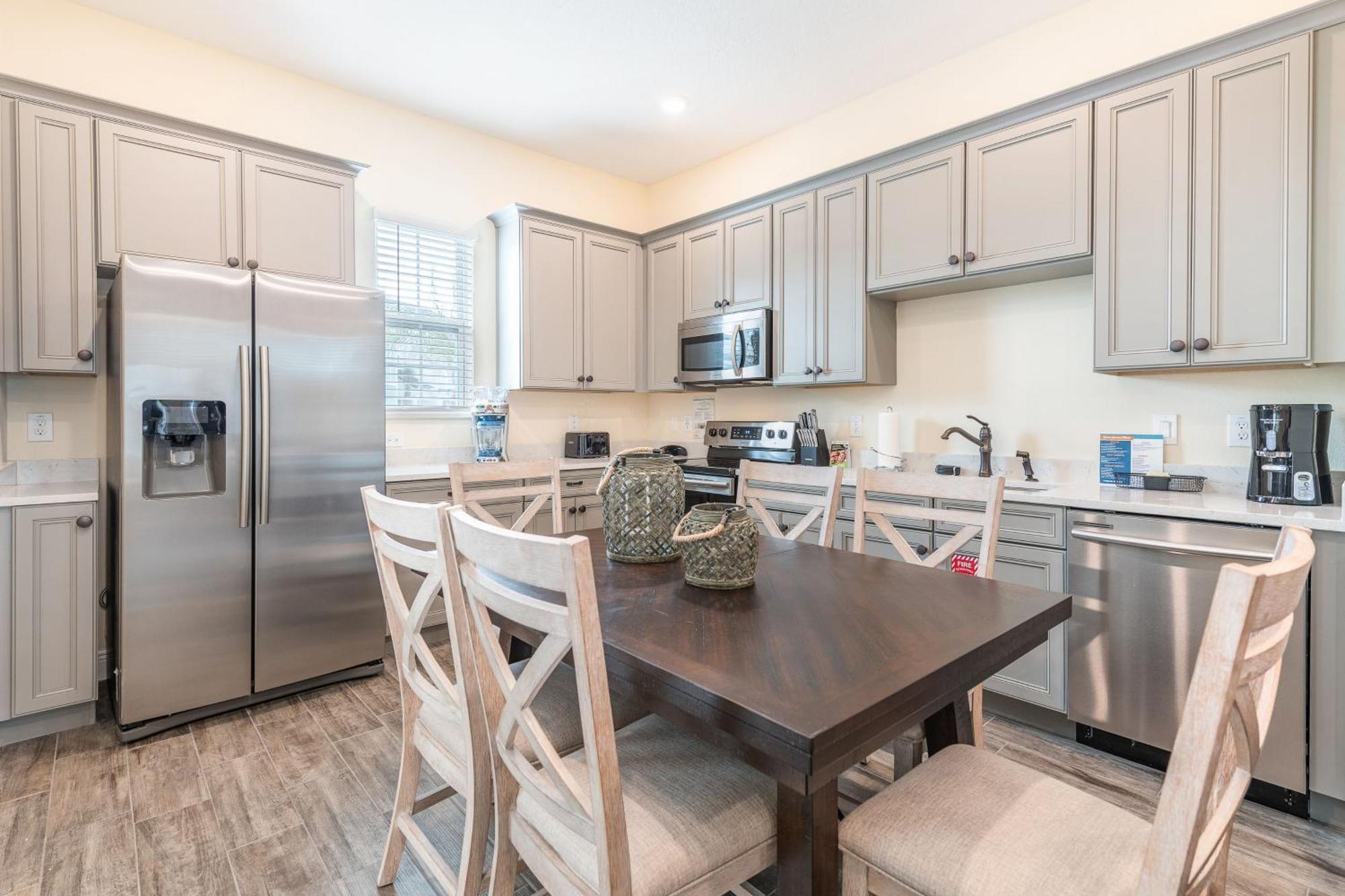 Sandy Shores Near With Margaritaville Access - 8077kd Holiday home Orlando