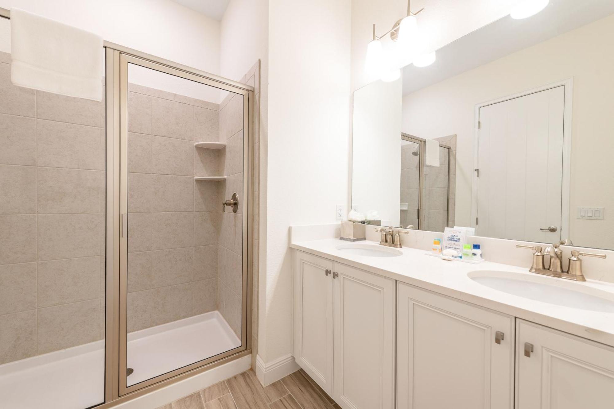 A Wave From It With Private Pool Near And Margaritaville Access - 8039su *