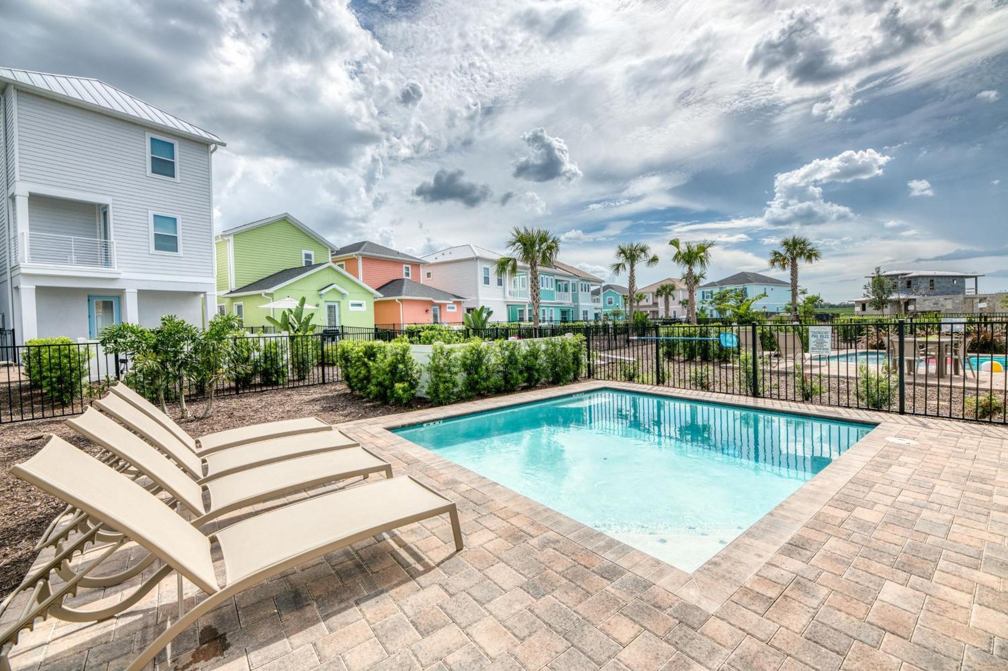 Fabulous With Private Pool Near With Margaritaville Access - 8094kd Holiday home