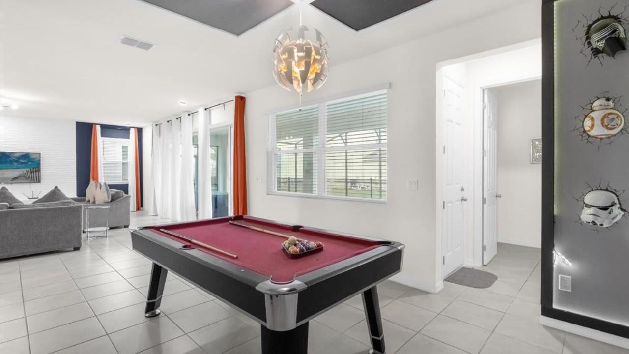 Majestic 9-bedroom Home: Luxury & Serenity Await