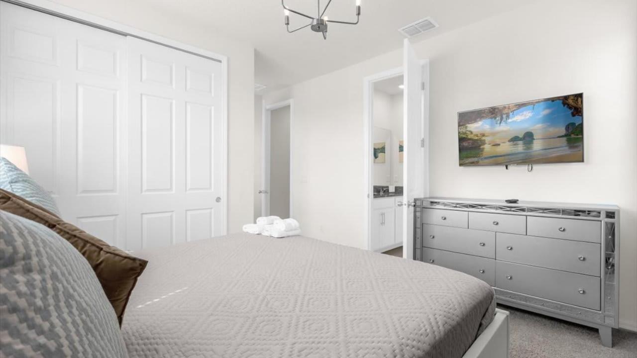 Majestic 9-bedroom Home: Luxury & Serenity Await