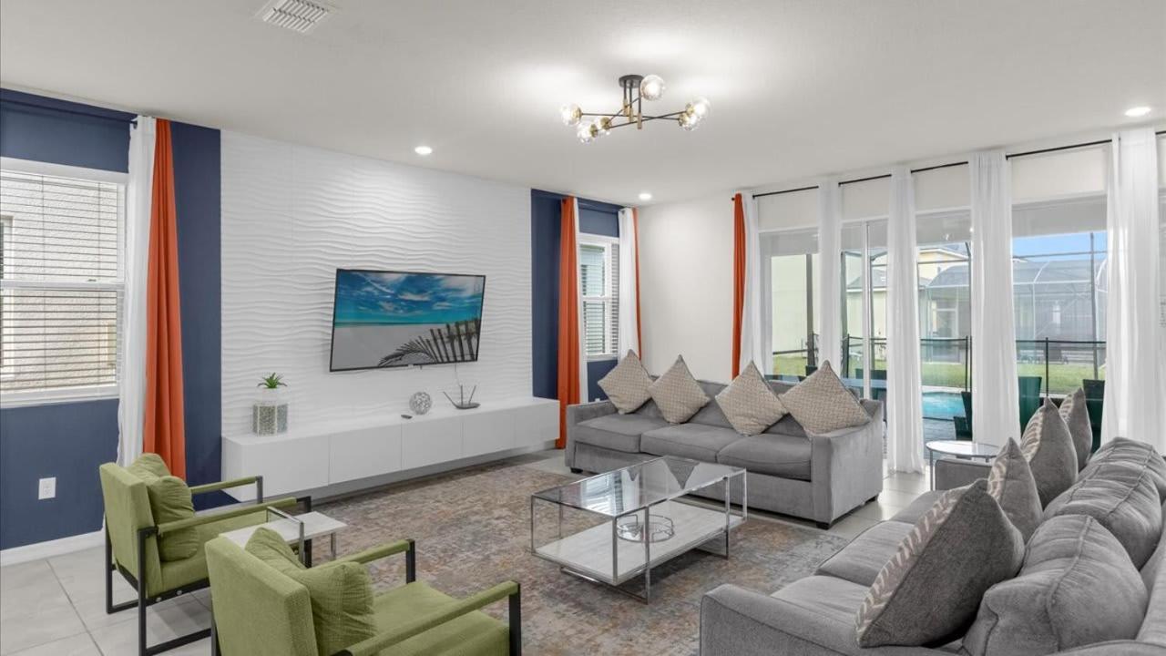 Majestic 9-bedroom Home: Luxury & Serenity Await Kissimmee