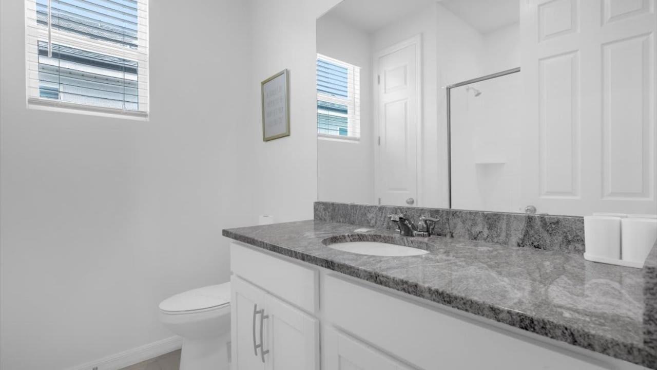 Majestic 9-bedroom Home: Luxury & Serenity Await Kissimmee
