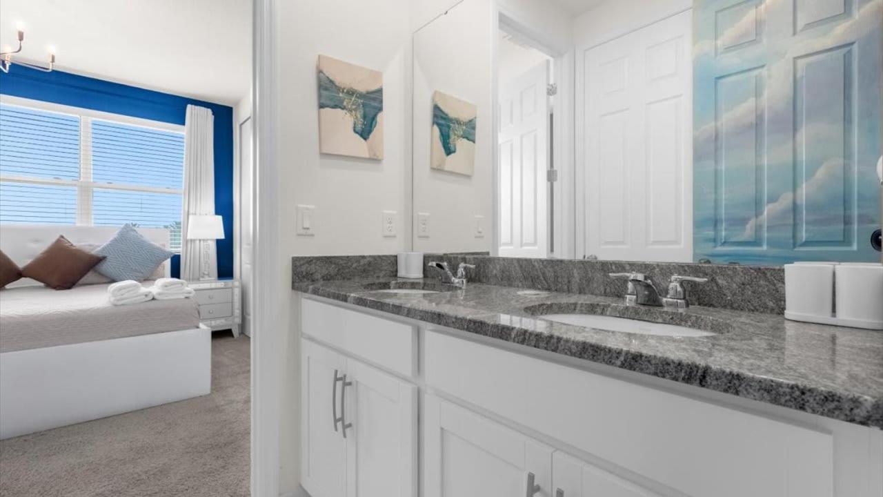 Holiday home Majestic 9-bedroom Home: Luxury & Serenity Await